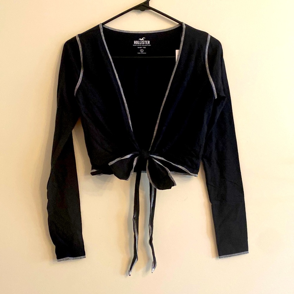 Hollister Must-Have Tie-Front Top